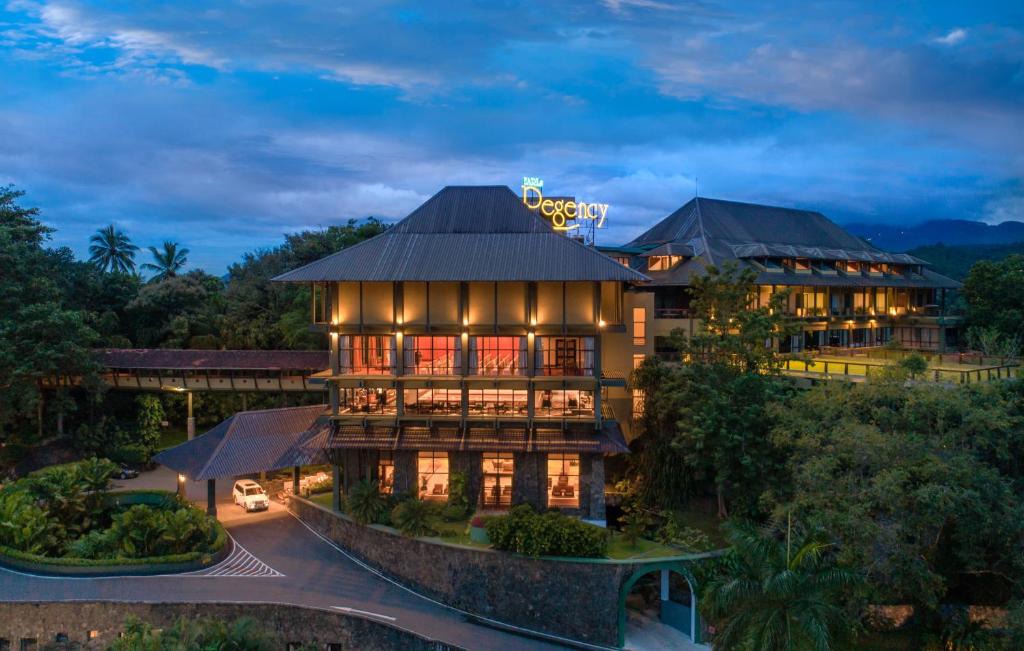 هتل ارلز ریجنسی کندی